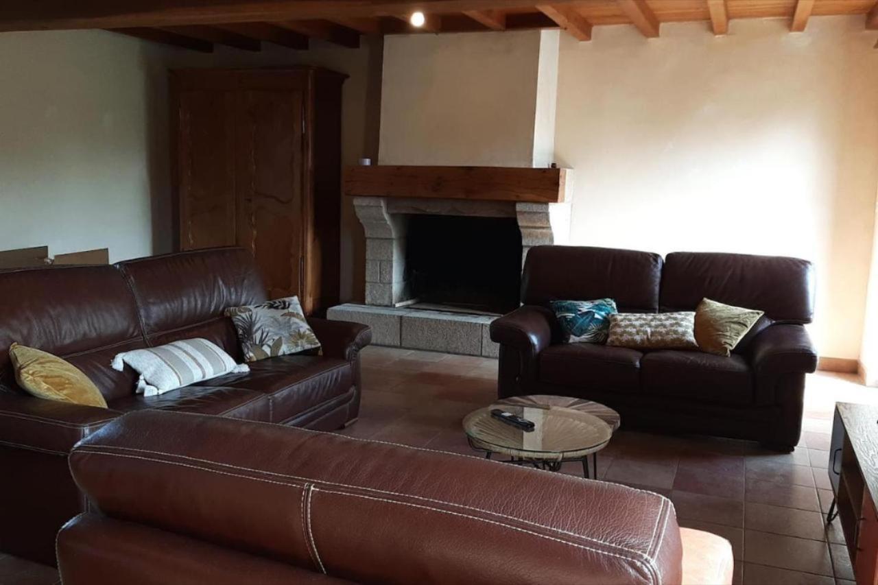 Villa Longere Familiale Melesse Exterior foto