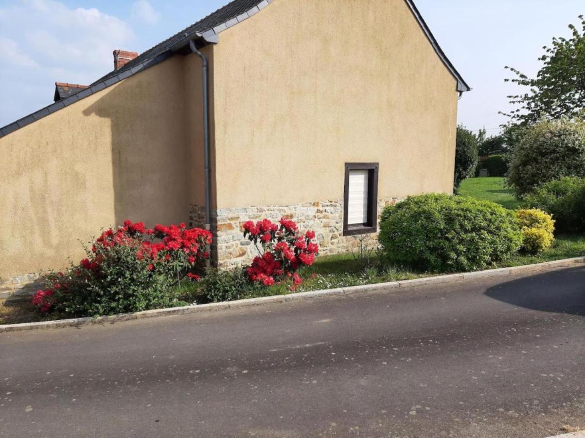 Villa Longere Familiale Melesse Exterior foto